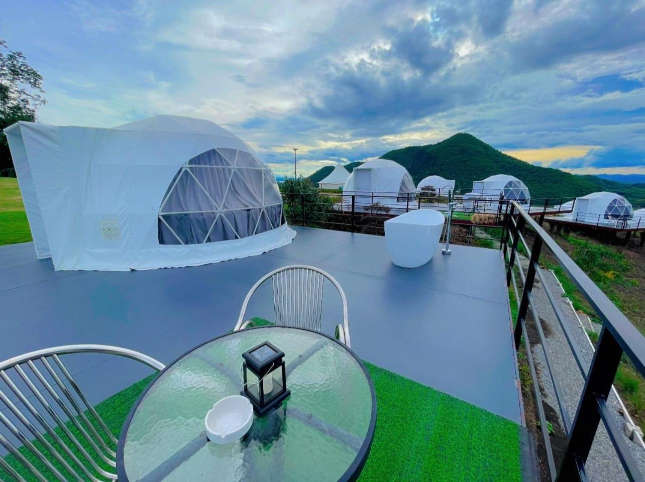 สกายเบย์ เชียงคาน Hotel Pha Baen Kültér fotó