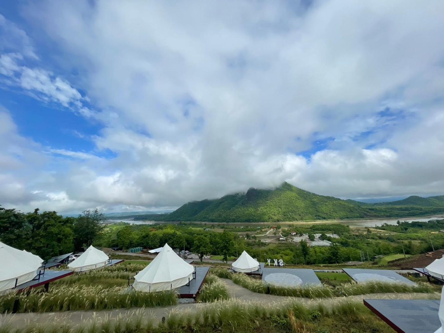 สกายเบย์ เชียงคาน Hotel Pha Baen Kültér fotó