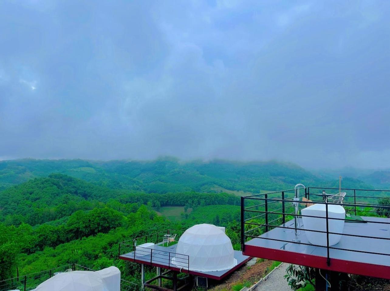 สกายเบย์ เชียงคาน Hotel Pha Baen Kültér fotó