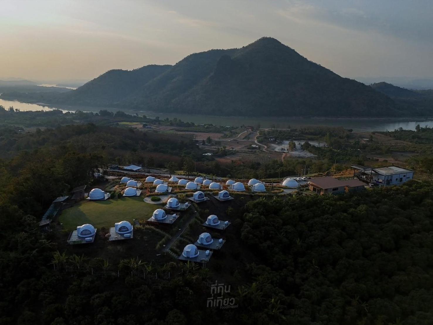 สกายเบย์ เชียงคาน Hotel Pha Baen Kültér fotó
